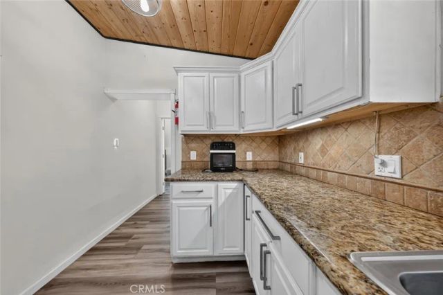 7959 Bothwell Road, Reseda, CA 91335