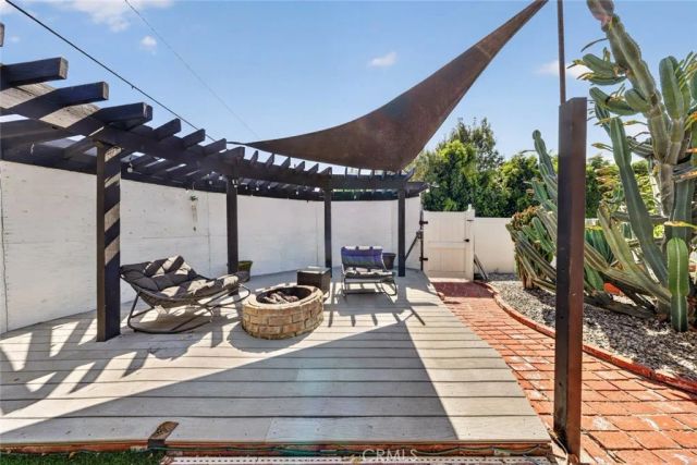 7959 Bothwell Road, Reseda, CA 91335