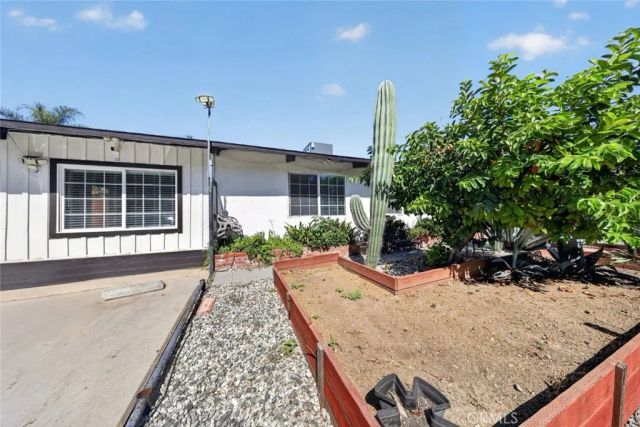 7959 Bothwell Road, Reseda, CA 91335