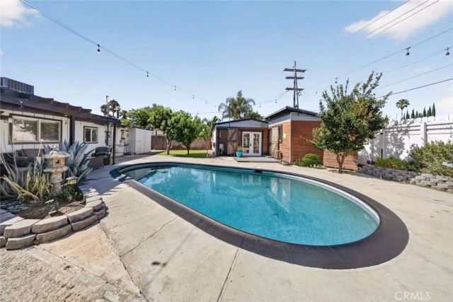 7959 Bothwell Road, Reseda, CA 91335