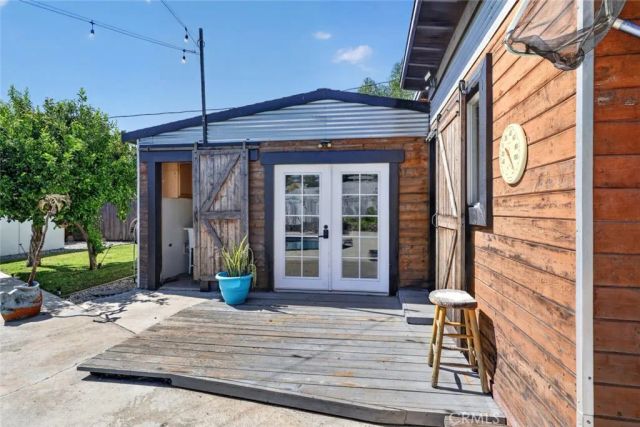 7959 Bothwell Road, Reseda, CA 91335