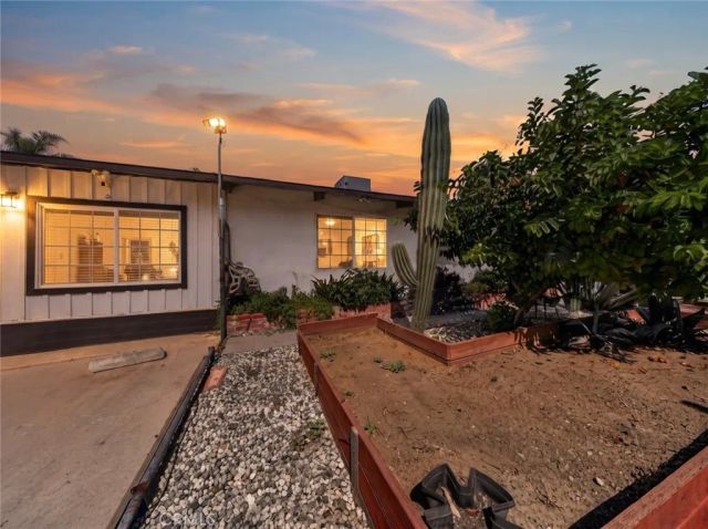 7959 Bothwell Road, Reseda, CA 91335