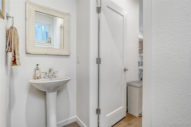 8711 E Hampden Avenue 34, Denver, CO 80231