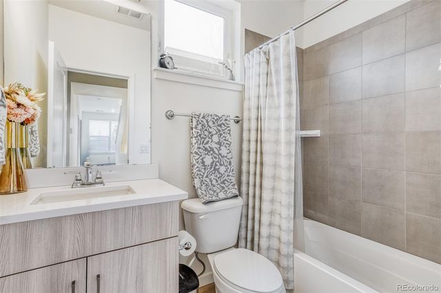 8711 E Hampden Avenue 34, Denver, CO 80231
