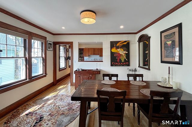 76 Harborview Avenue, Bridgeport, CT 06605