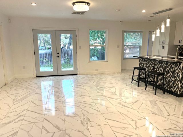 6231 Pancho Villa, San Antonio, TX 78238