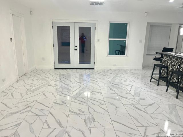 6231 Pancho Villa, San Antonio, TX 78238