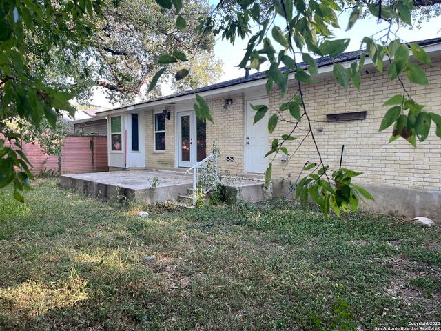 6231 Pancho Villa, San Antonio, TX 78238