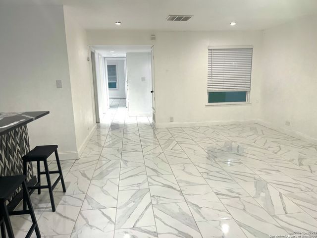 6231 Pancho Villa, San Antonio, TX 78238