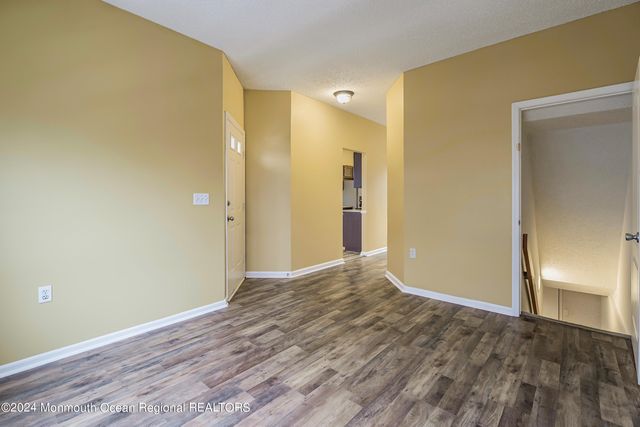 707 Hatchery Court, Freehold, NJ 07728
