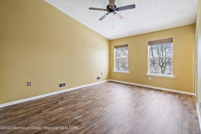707 Hatchery Court, Freehold, NJ 07728