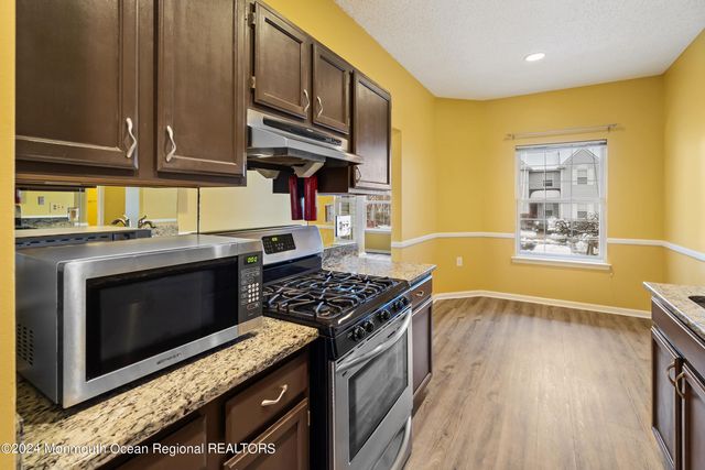 707 Hatchery Court, Freehold, NJ 07728