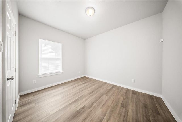 1624 E Collin ST, Corsicana, TX 75110