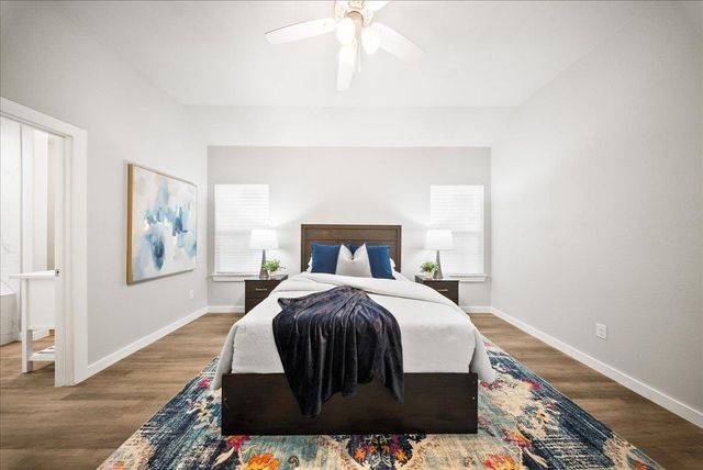 1624 E Collin ST, Corsicana, TX 75110