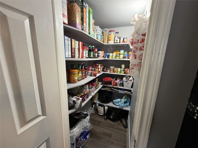 18510 Point Lookout Drive, Houston, TX 77058