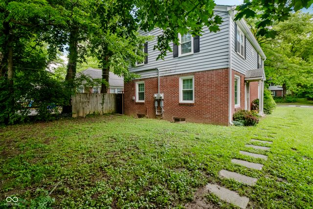 4702 Rookwood Avenue, Indianapolis, IN 46208
