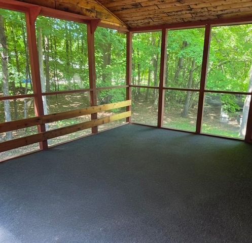 28957 Linden Avenue, Lindstrom, MN 55045