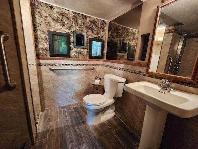 28957 Linden Avenue, Lindstrom, MN 55045