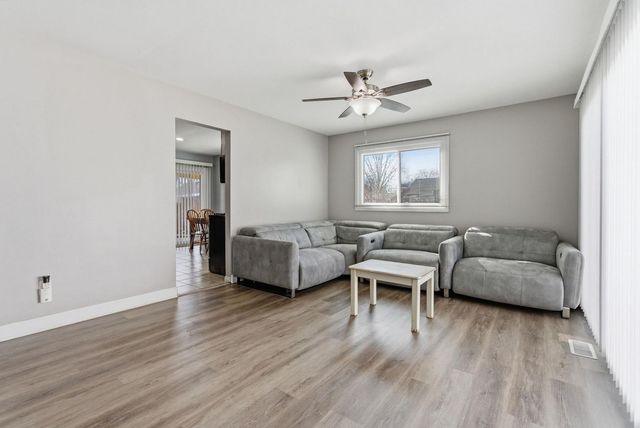 34 Sonora Drive, Montgomery, IL 60538