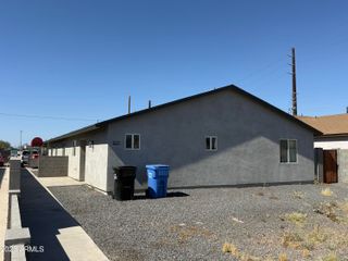 1732 E WOOD Street, Phoenix, AZ 85040