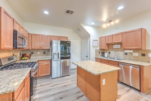 731 EASTER LILY Place, Henderson, NV 89011