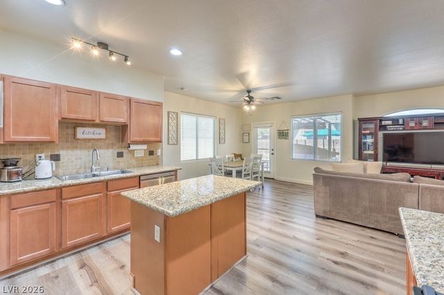 731 EASTER LILY Place, Henderson, NV 89011