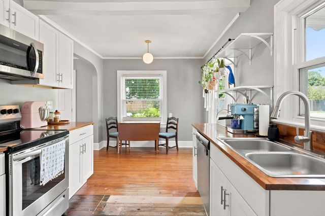 5009 Sunbeam Avenue, Chattanooga, TN 37411