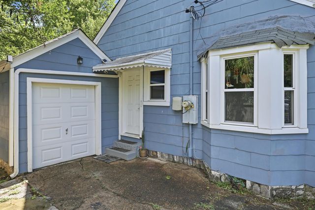 5009 Sunbeam Avenue, Chattanooga, TN 37411