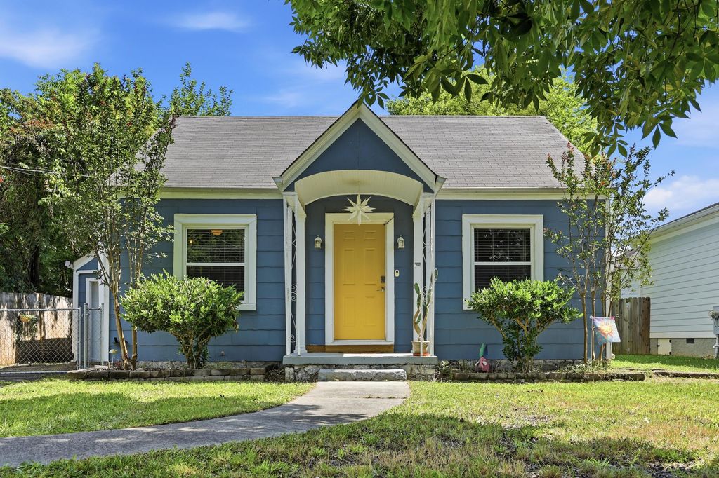 5009 Sunbeam Avenue, Chattanooga, TN 37411