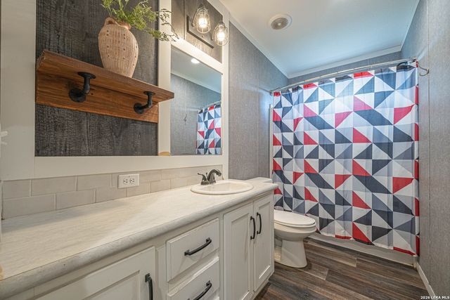 3433 Gander Slough, Kingsbury, TX 78638