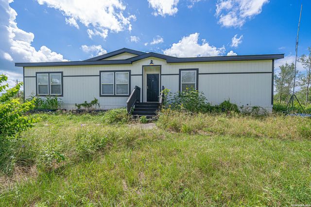 3433 Gander Slough, Kingsbury, TX 78638