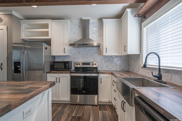3433 Gander Slough, Kingsbury, TX 78638