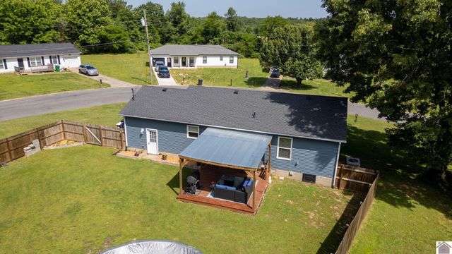 1038 Weda Circle, Mayfield, KY 42066
