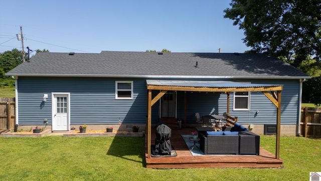 1038 Weda Circle, Mayfield, KY 42066