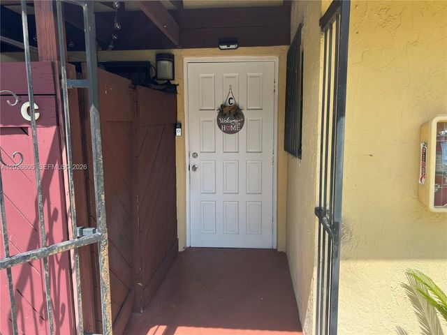 6631 SW 137th Ct 5C, Miami, FL 33183