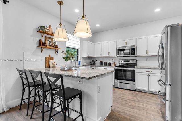 25264 SW 118th Ave, Homestead, FL 33032