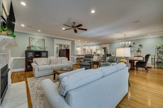 1112 Earlmont Drive, Aiken, SC 29803