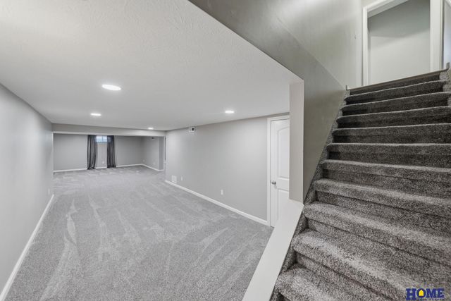6701 Adams Street, Lincoln, NE 68507