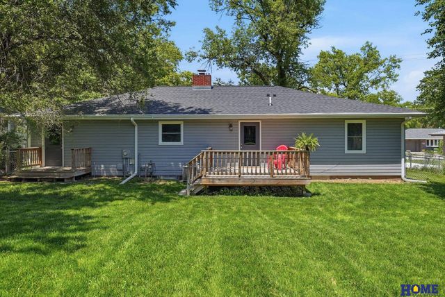 6701 Adams Street, Lincoln, NE 68507