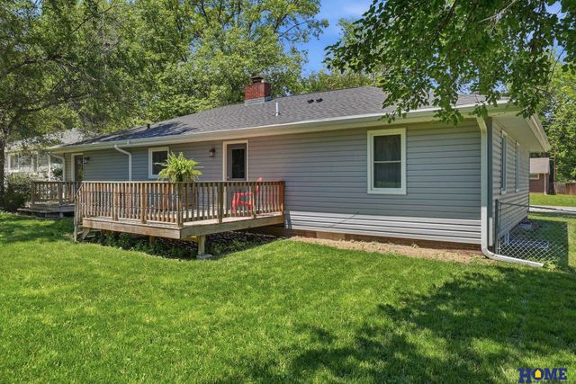 6701 Adams Street, Lincoln, NE 68507