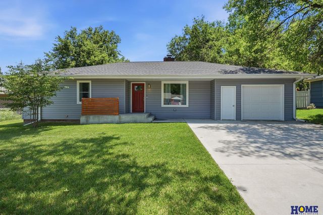 6701 Adams Street, Lincoln, NE 68507