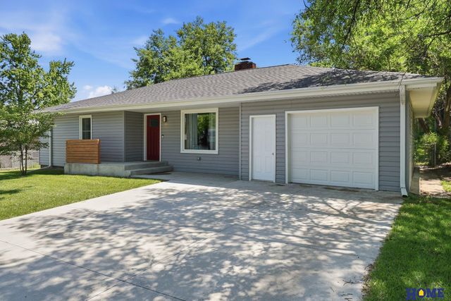 6701 Adams Street, Lincoln, NE 68507