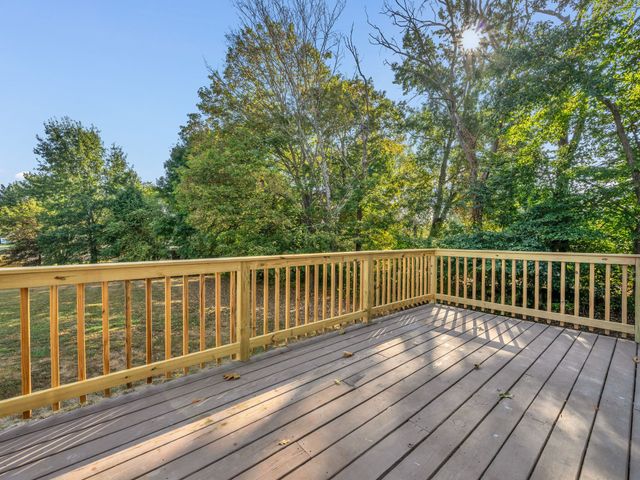 1778 Broadripple Dr, Clarksville, TN 37042