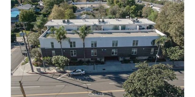 4705 Whitsett 106, Studio City, CA 91604