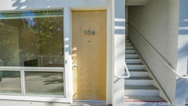 4705 Whitsett 106, Studio City, CA 91604