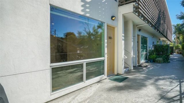 4705 Whitsett 106, Studio City, CA 91604