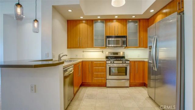 4705 Whitsett 106, Studio City, CA 91604