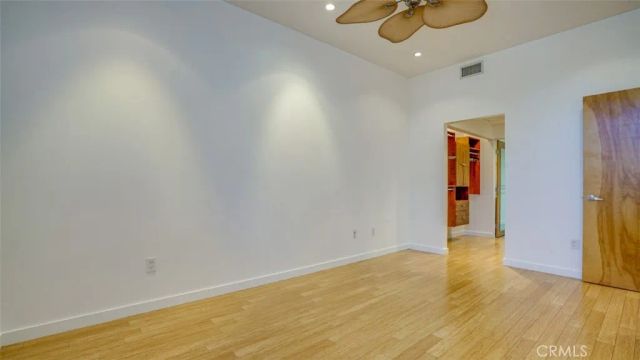 4705 Whitsett 106, Studio City, CA 91604