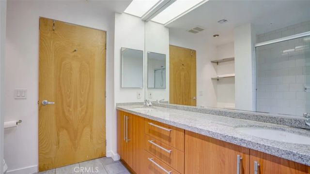 4705 Whitsett 106, Studio City, CA 91604