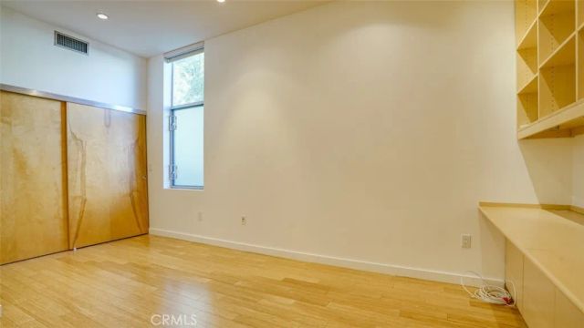 4705 Whitsett 106, Studio City, CA 91604